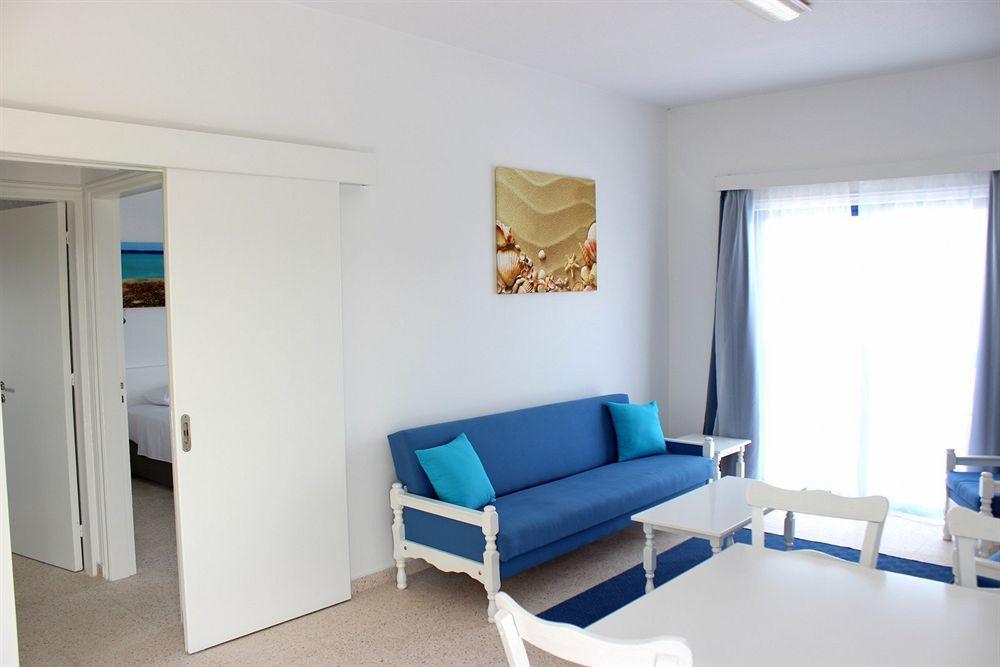 Flokkas Aparthotel 2*